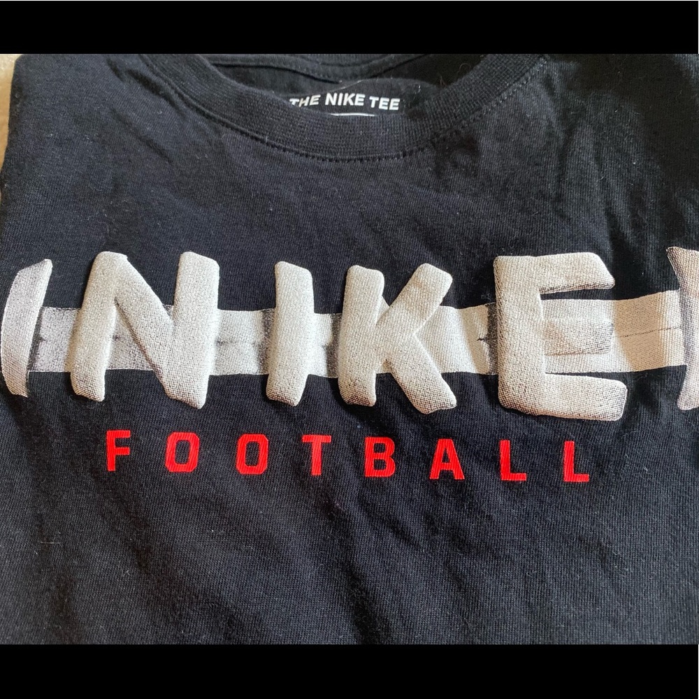 GUC Boys Size 7 Nike Black & Orange Long Sleeved Football Tee Shirt - Picture 3 of 6
